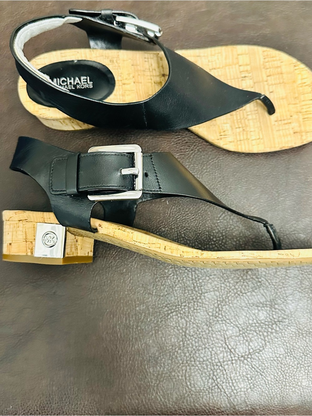 Sz 8 Michael Kors Black Leather Cork Heel Thong Sandals with Silver Buckle